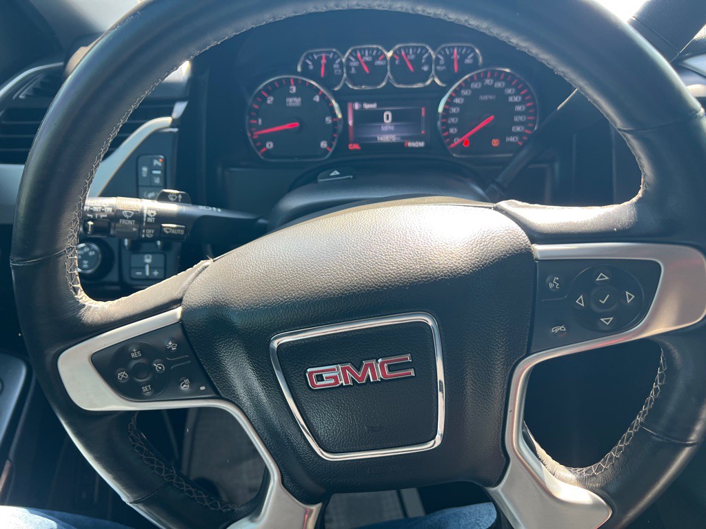 2015 GMC Yukon Image 12