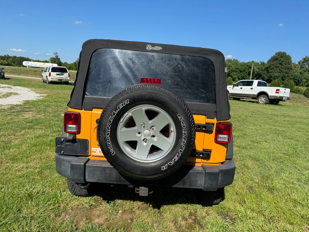 2012 Jeep Wrangler Image 5