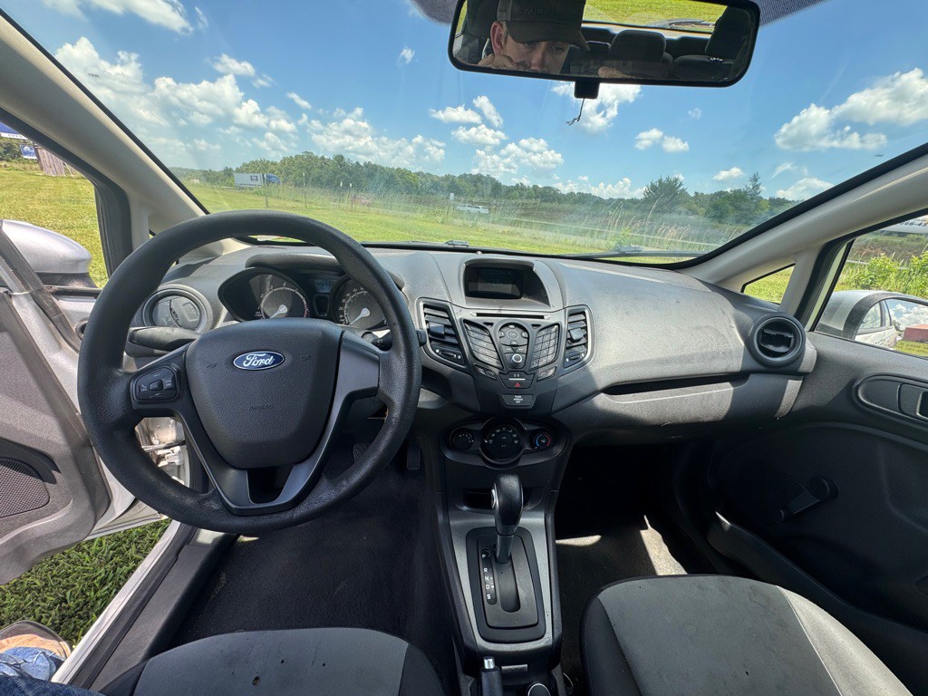 2016 Ford Fiesta Image 7