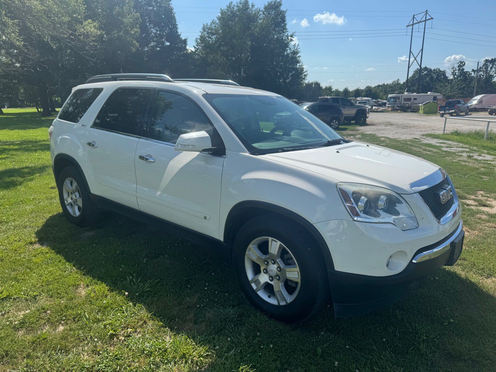 2009 GMC Acadia Image 2