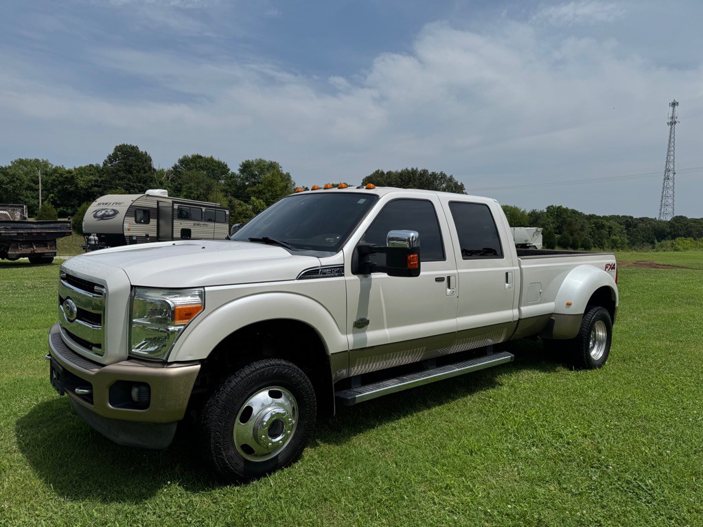 2012 Ford F-350 Image 2