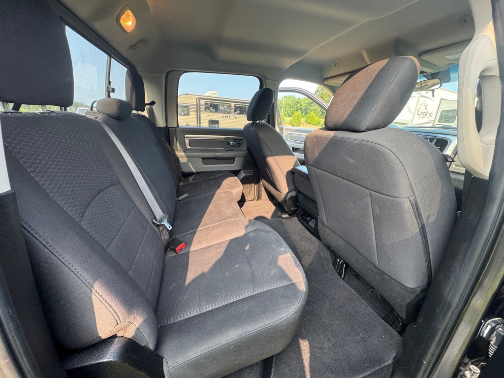 2019 RAM 1500 Image 12