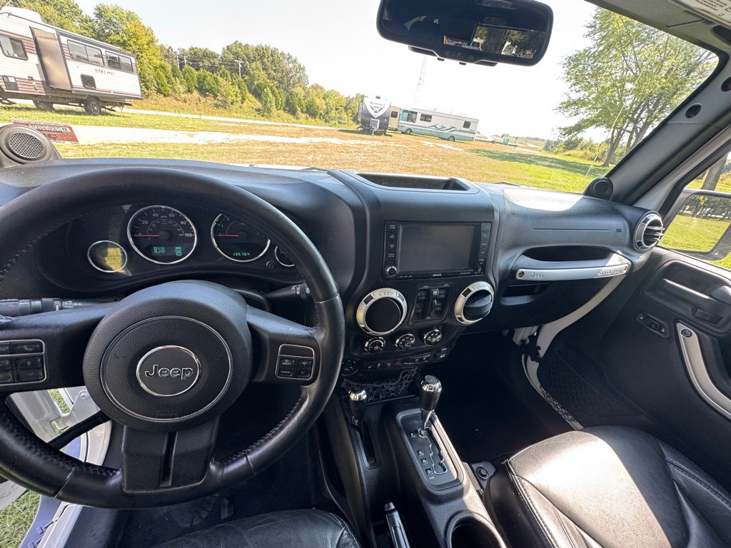 2013 Jeep Wrangler Unlimited Image 6