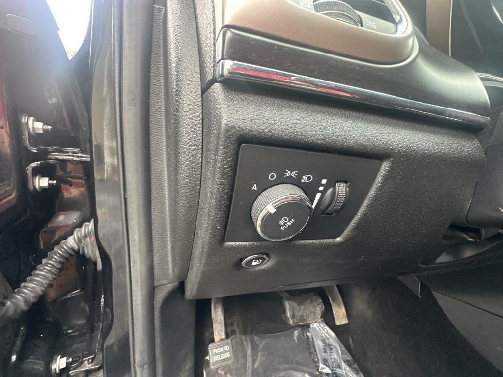2014 Jeep Grand Cherokee Image 24