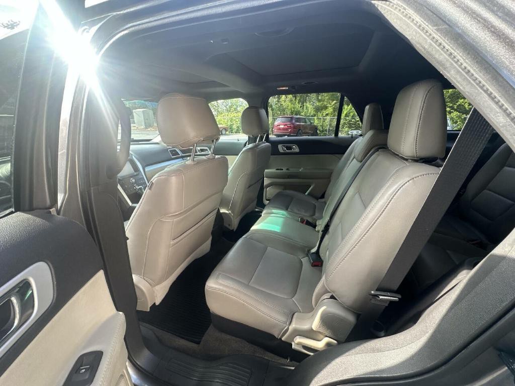 2013 Ford Explorer Image 14