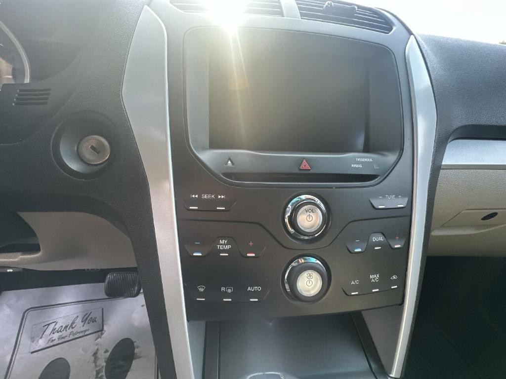 2013 Ford Explorer Image 20