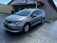Image for 2017 Chrysler Pacifica Touring ID: 6472356