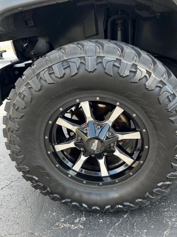 2013 Jeep Wrangler Image 12