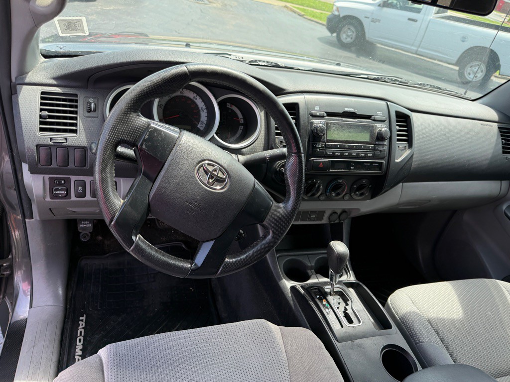 2012 Toyota Tacoma Image 9