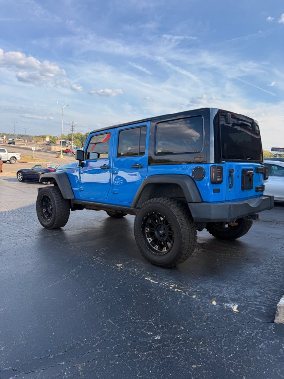2012 Jeep Wrangler Unlimited Image 3