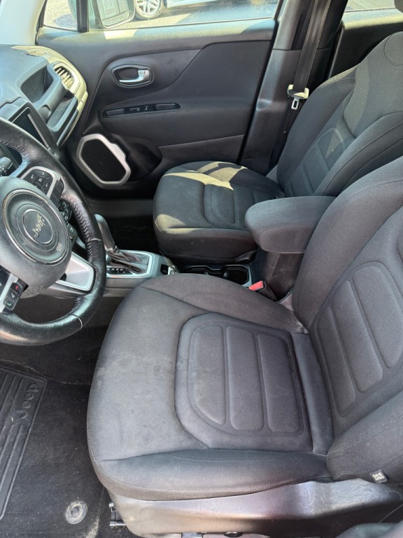 2018 Jeep Renegade Image 9