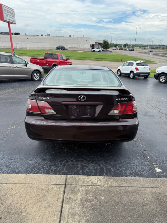 2002 Lexus ES 300 Image 3