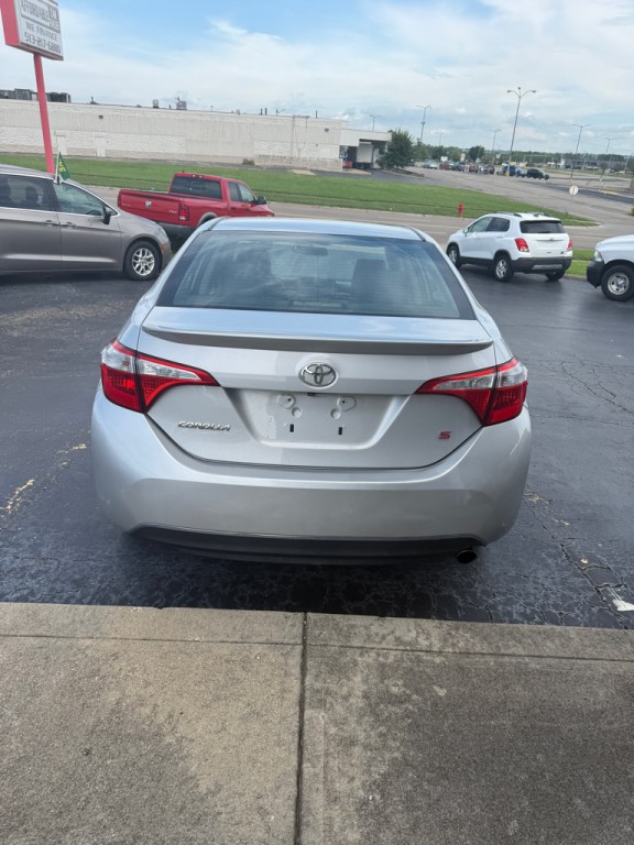 2015 Toyota Corolla Image 3