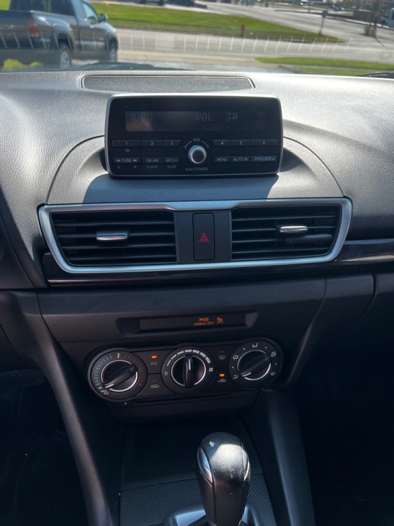 2014 Mazda Mazda3 Image 13