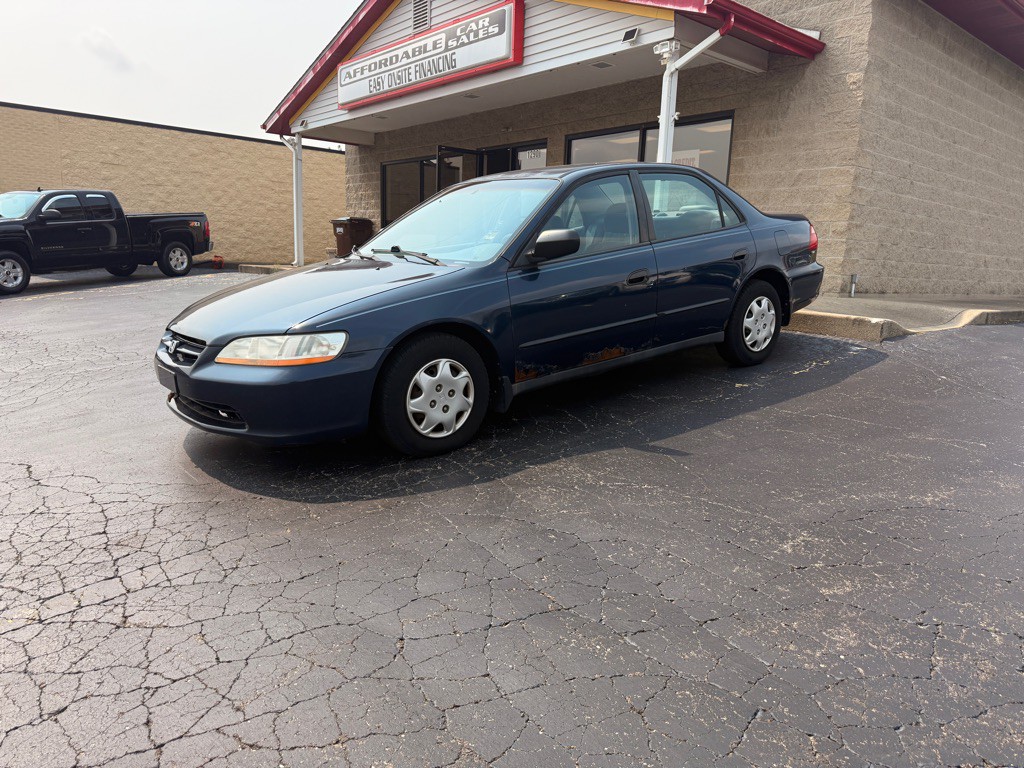 2000 Honda Accord Image 1