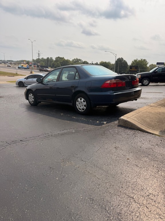 2000 Honda Accord Image 2