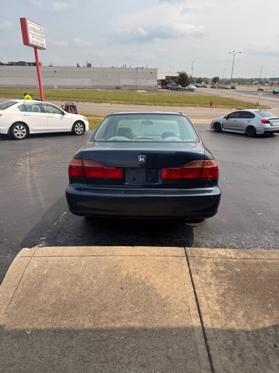 2000 Honda Accord Image 3