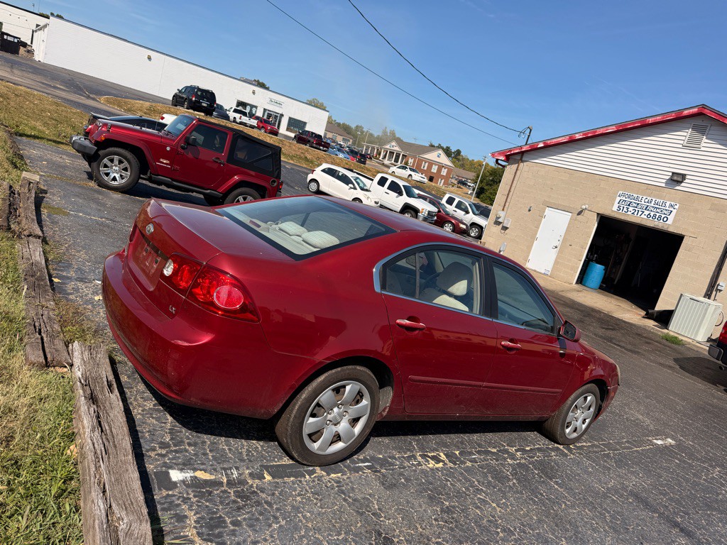2007 Kia Optima Image 4