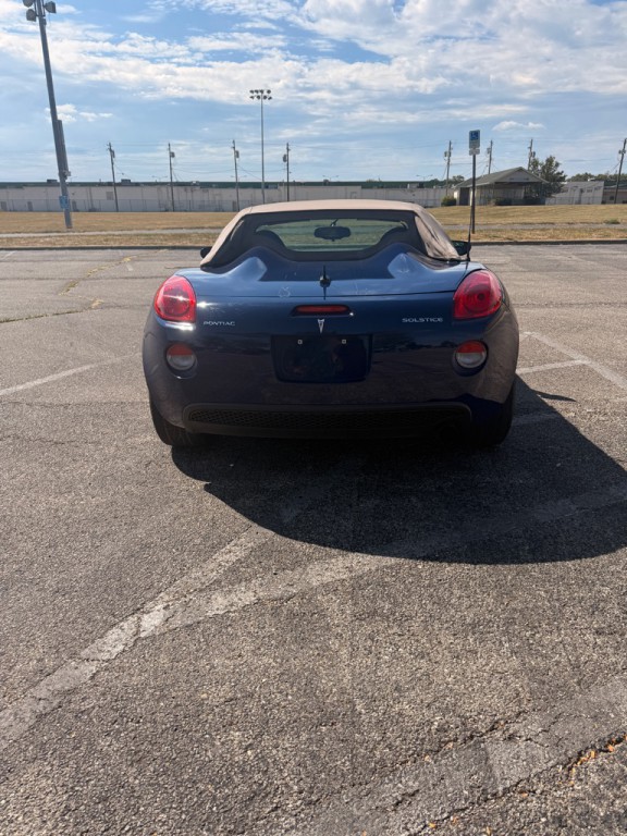 2009 Pontiac Solstice Image 5