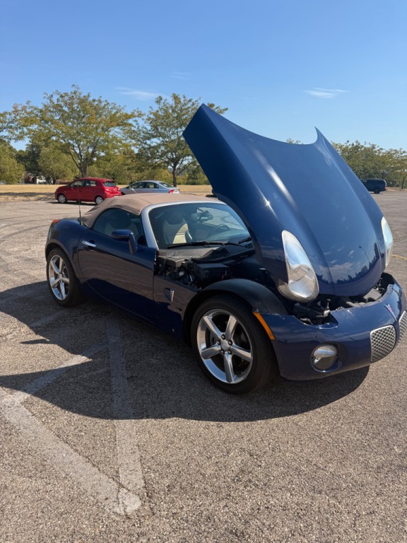 2009 Pontiac Solstice Image 10