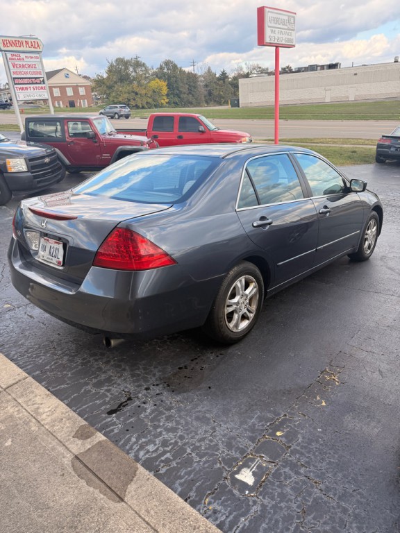 2007 Honda Accord Image 4