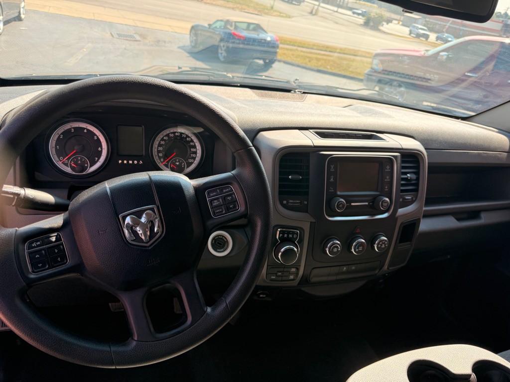 2015 RAM 1500 Image 8