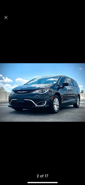 2019 Chrysler Pacifica Image 1