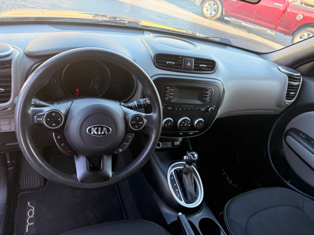 2015 Kia Soul Image 8