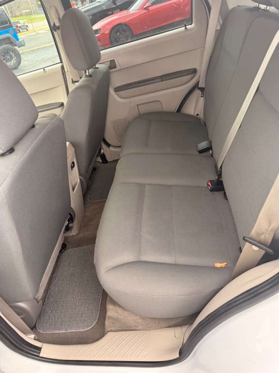 2009 Ford Escape Image 8