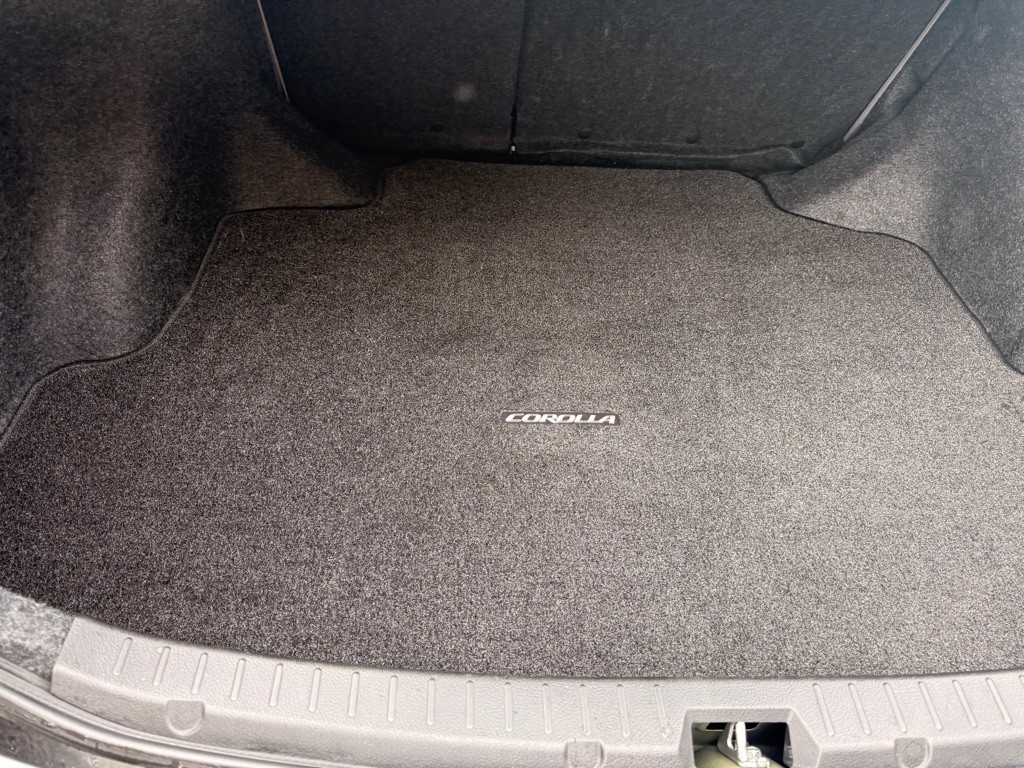 2012 Toyota Corolla Image 11