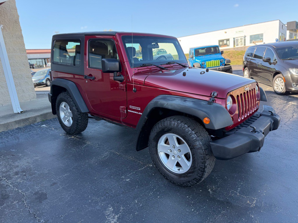 2012 Jeep Wrangler Image 1