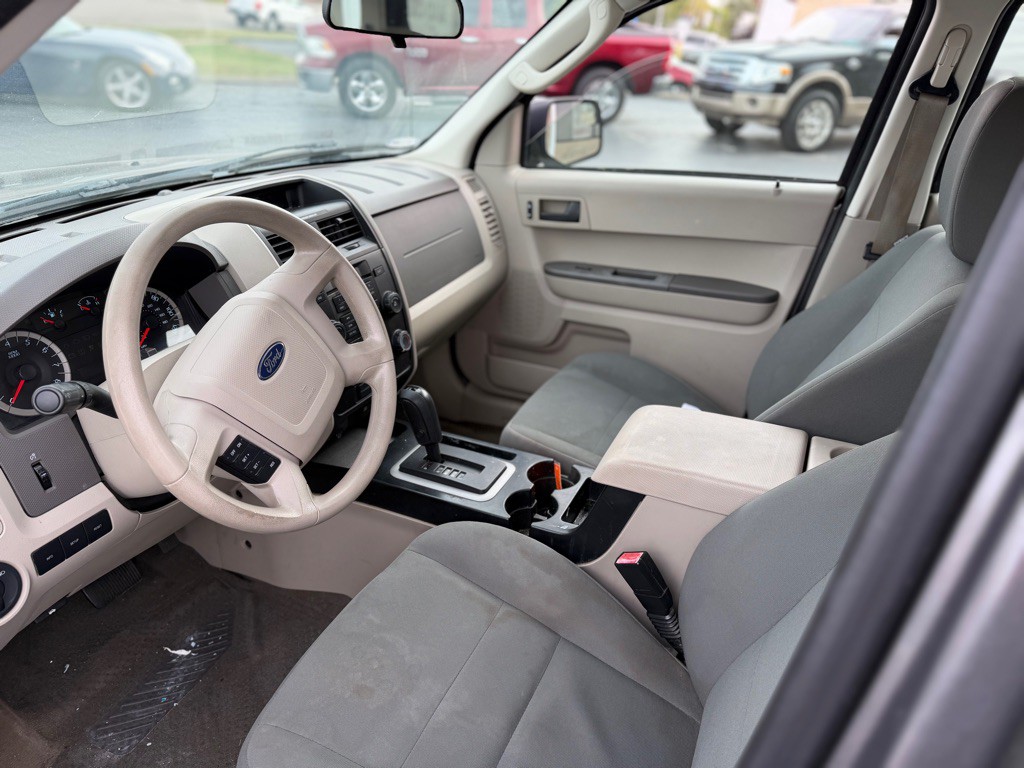 2012 Ford Escape Image 28