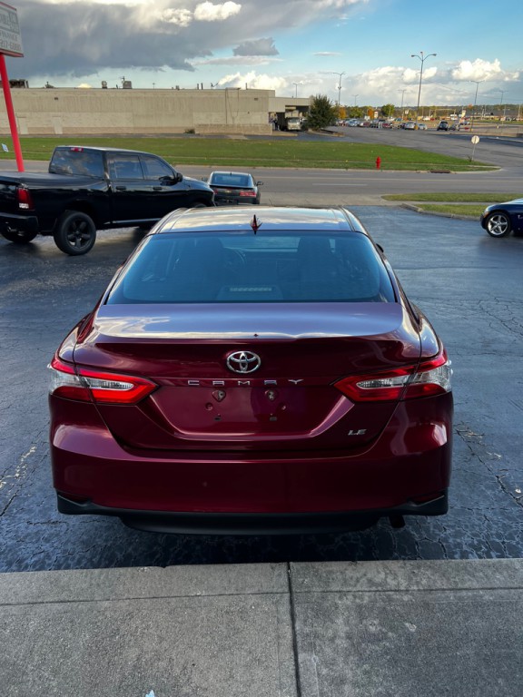 2019 Toyota Camry Image 6