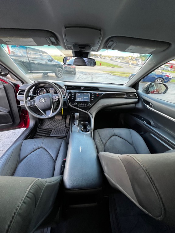 2019 Toyota Camry Image 11
