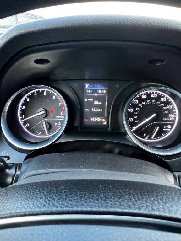 2019 Toyota Camry Image 13