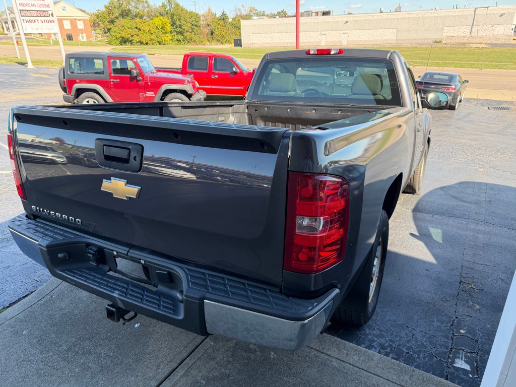 2011 Chevrolet Silverado 1500 Image 5