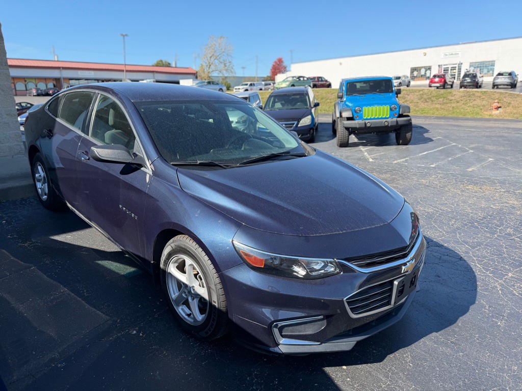 2017 Chevrolet Malibu Image 5