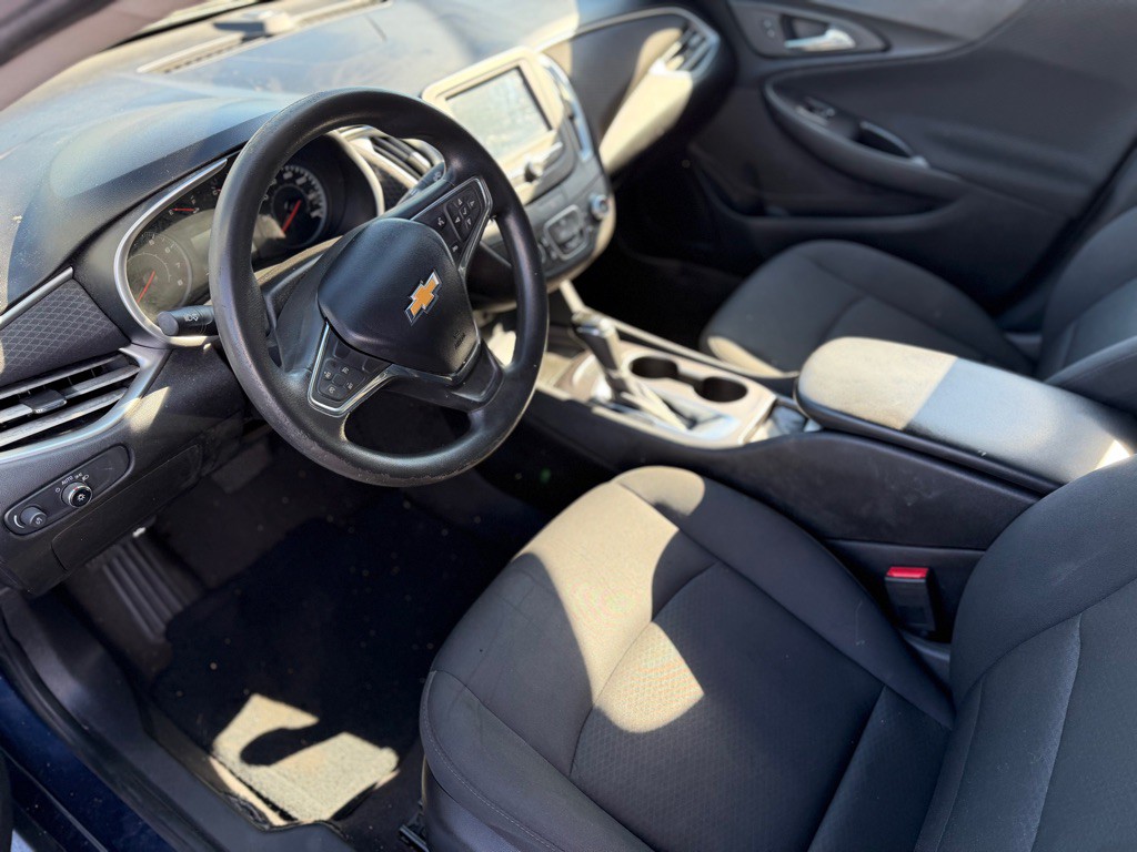 2017 Chevrolet Malibu Image 7