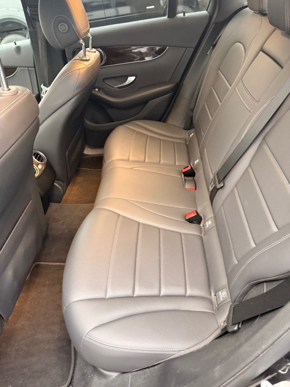 2020 Mercedes-Benz GLC-Class Image 10