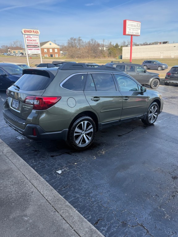2018 Subaru Outback Image 4