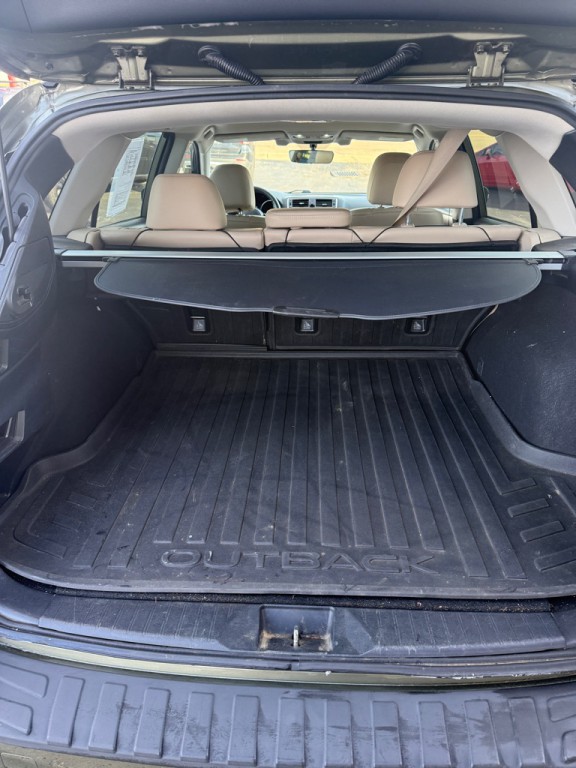 2018 Subaru Outback Image 11