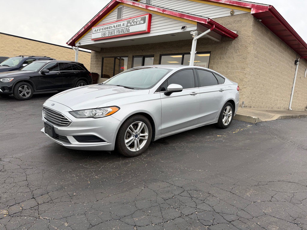 2018 Ford Fusion Image 1