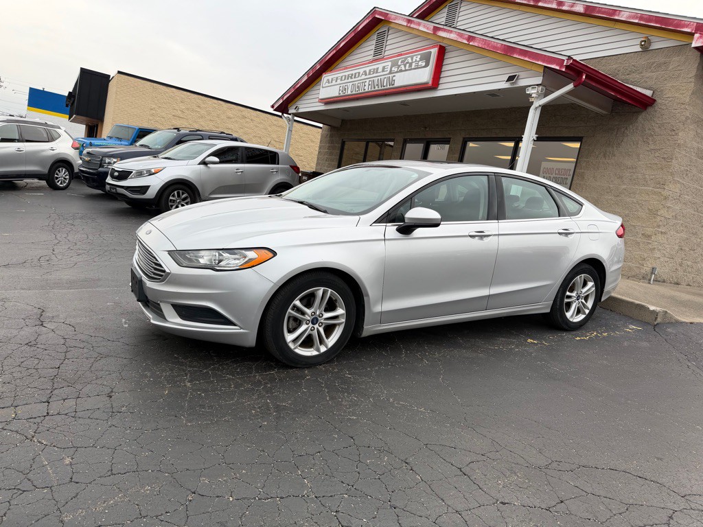 2018 Ford Fusion Image 1