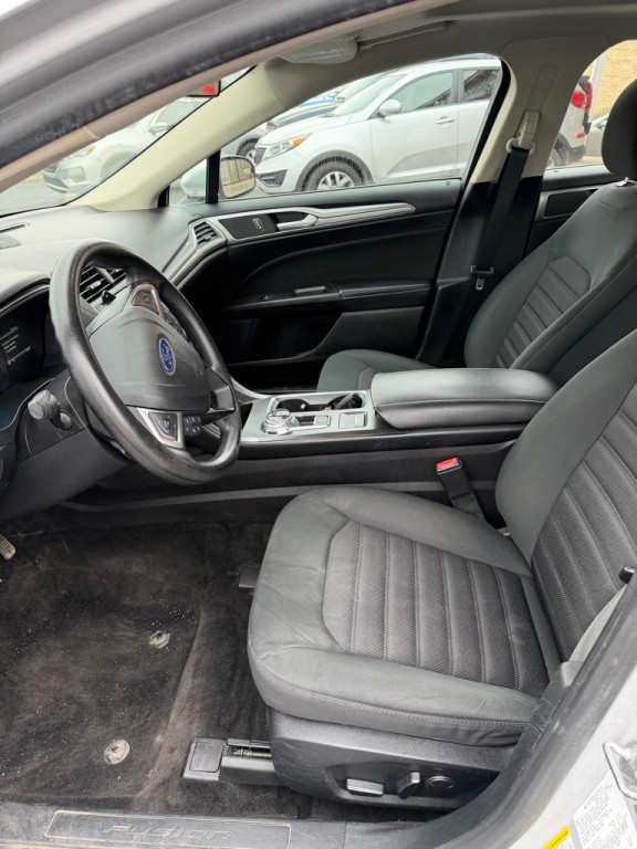 2018 Ford Fusion Image 9