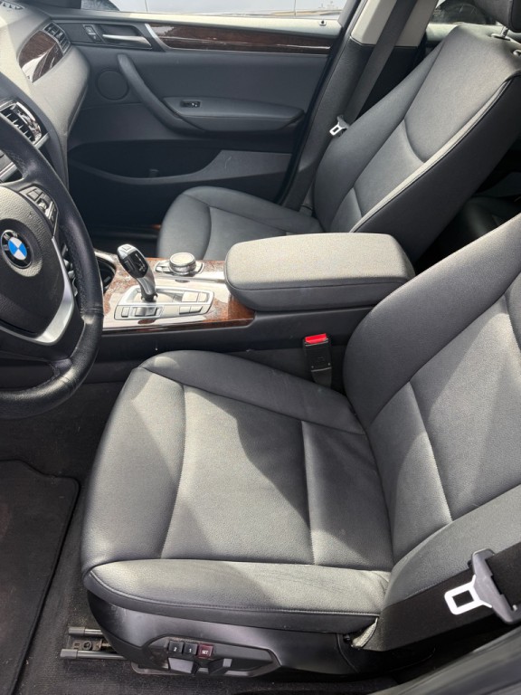 2016 BMW X3 Image 9