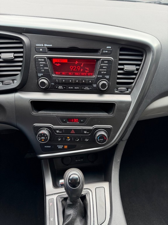 2012 Kia Optima Image 14