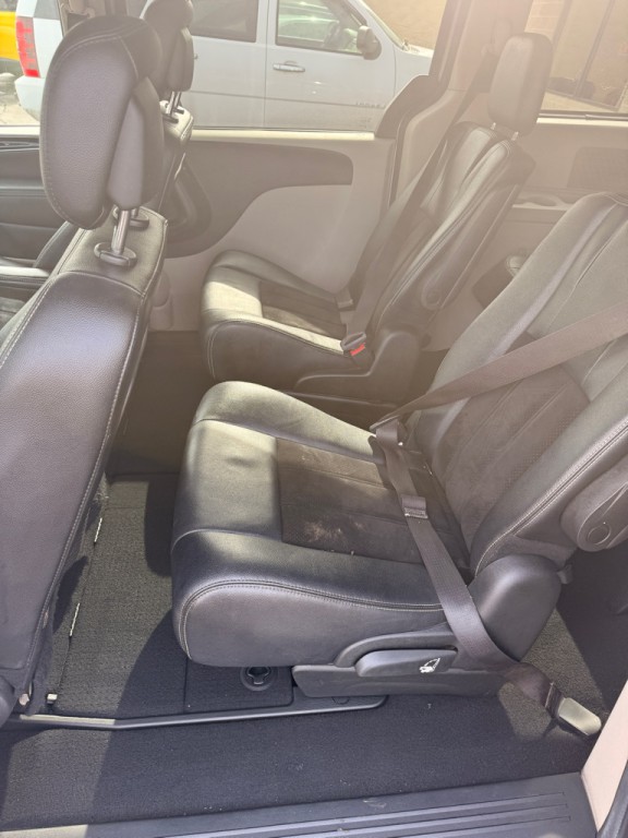 2017 Dodge Grand Caravan Image 10