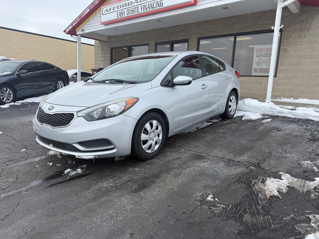 2016 Kia Forte Image 1