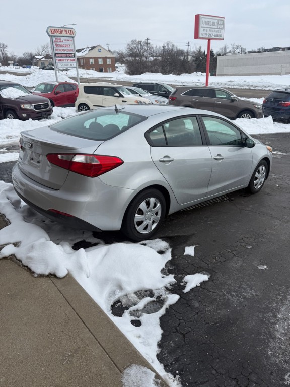 2016 Kia Forte Image 4