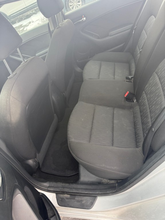2016 Kia Forte Image 10